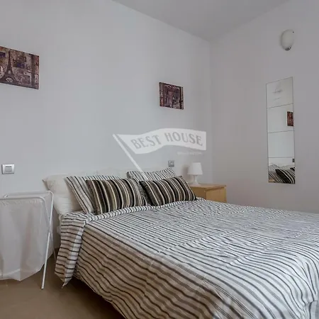 Bright And Excelent Near The Beach. Апартаменты